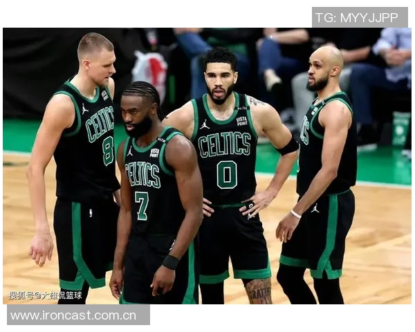 爵士凯尔特人比赛裁判报告揭示漏判与争议犯规细节