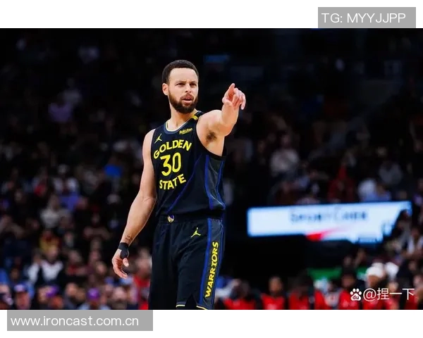 NBA揭幕战前瞻库里成为历史第十位为同一球队效力17年的球员