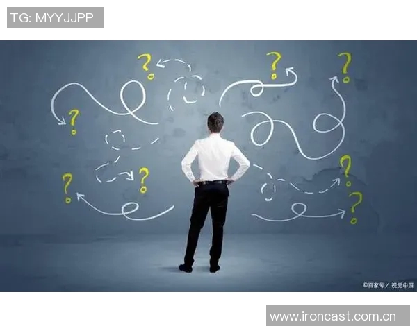 余华谈李秋平对三巨头热火的预测与作者创作中的挑战与困惑