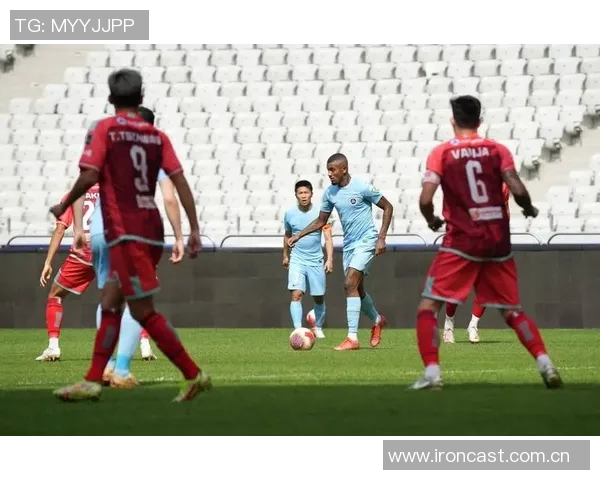 新鹏城外援列昂索坚信球队能逆转困境成功保级