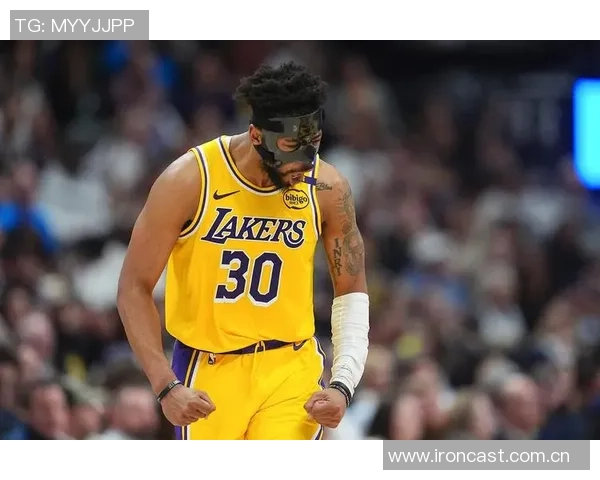 古德温展现拼搏精神8个前场篮板激励全队士气