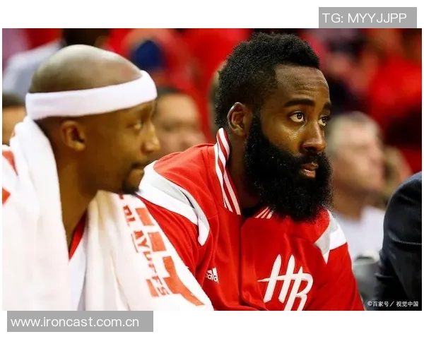 快船队的哈登成为摆烂工具雷霆王朝的牺牲品与背叛者