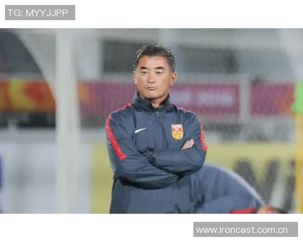 国足新任主帅将由高层决策足协专家团队成员包括傅博与王宝山