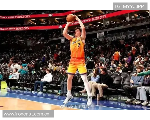 克尼佩尔生涯前八场比赛三分球25个创NBA历史最快纪录